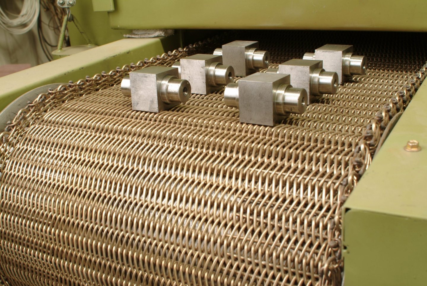 工件輸送機台運用