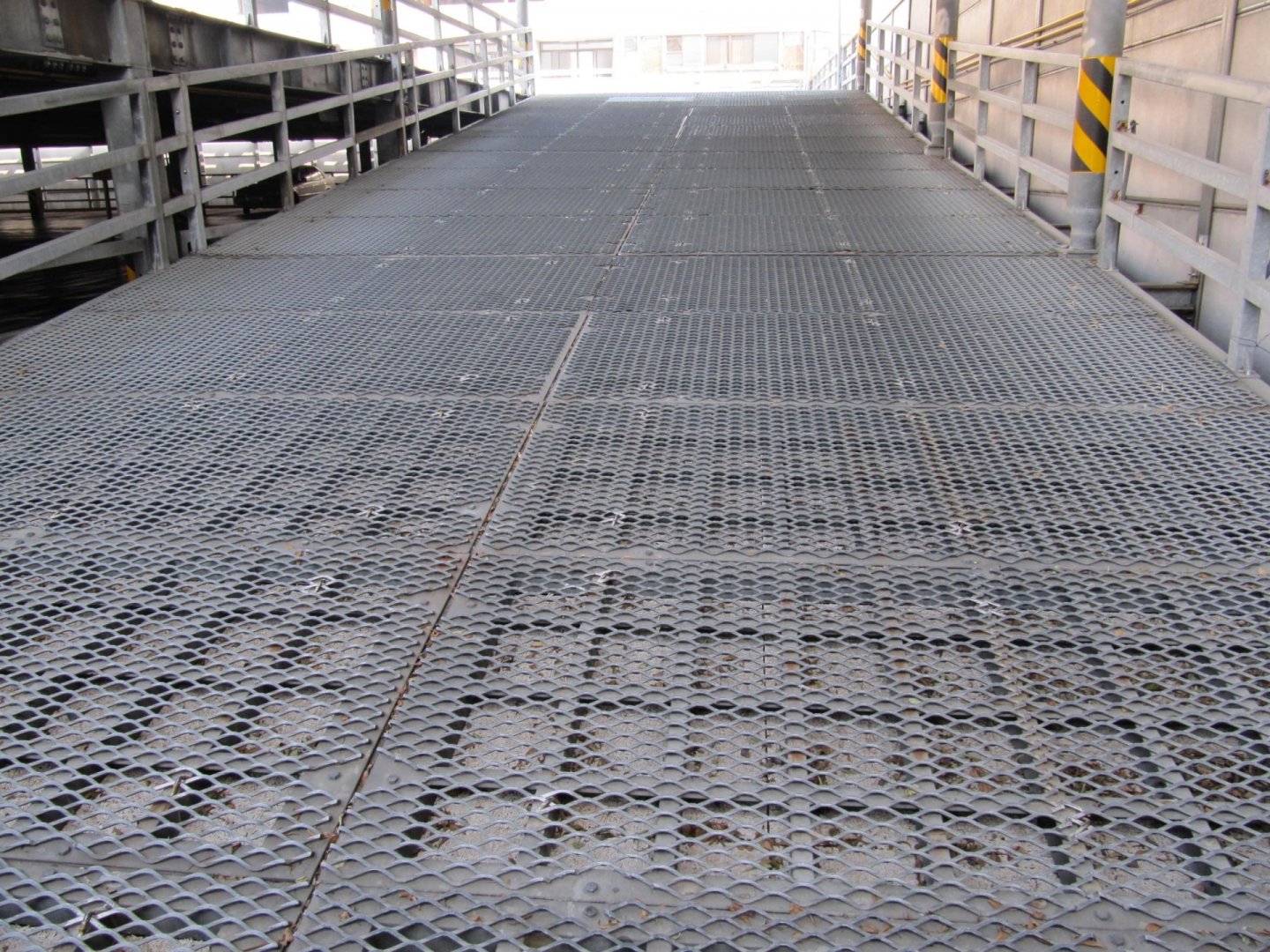 立體停車場車道